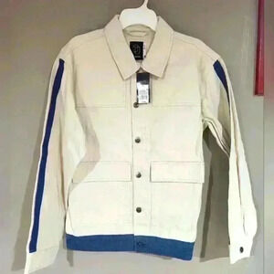 NWT original use denim jacket size medium white and blue